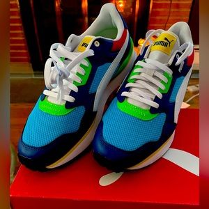 Adult Puma R78 FUTR Sneakers
